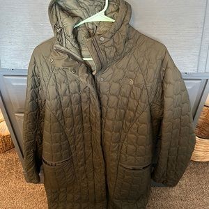 North face thermo ball coat